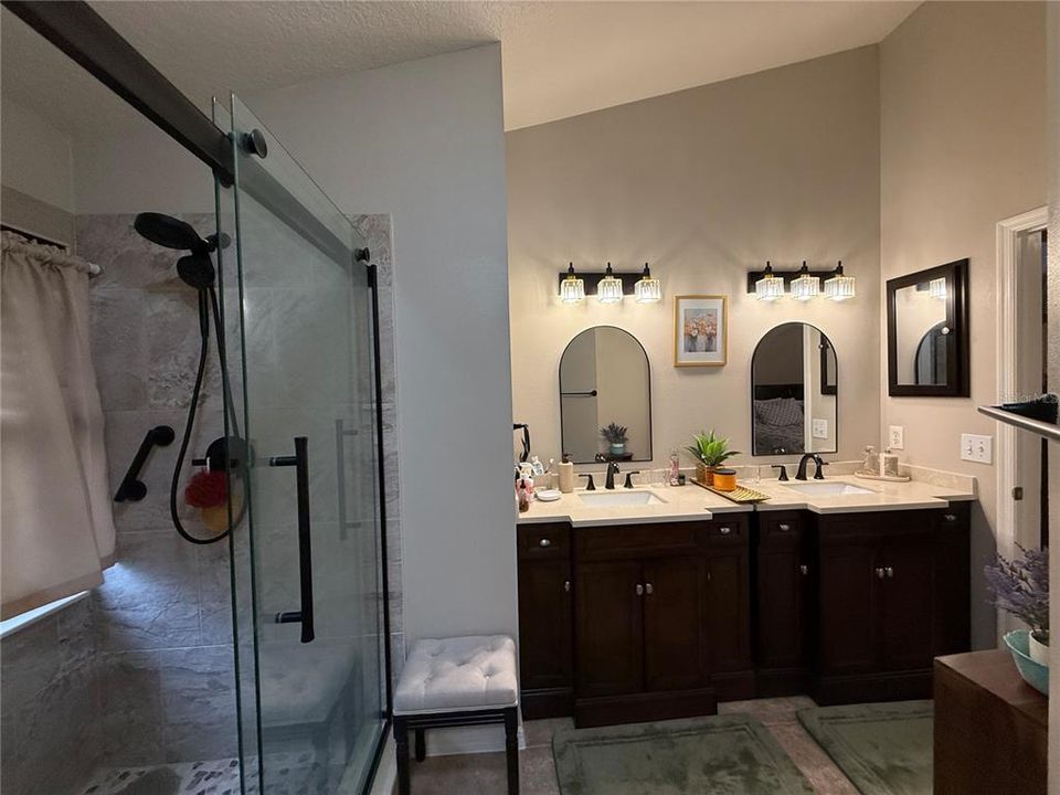 For Sale: $449,000 (3 beds, 2 baths, 1486 Square Feet)