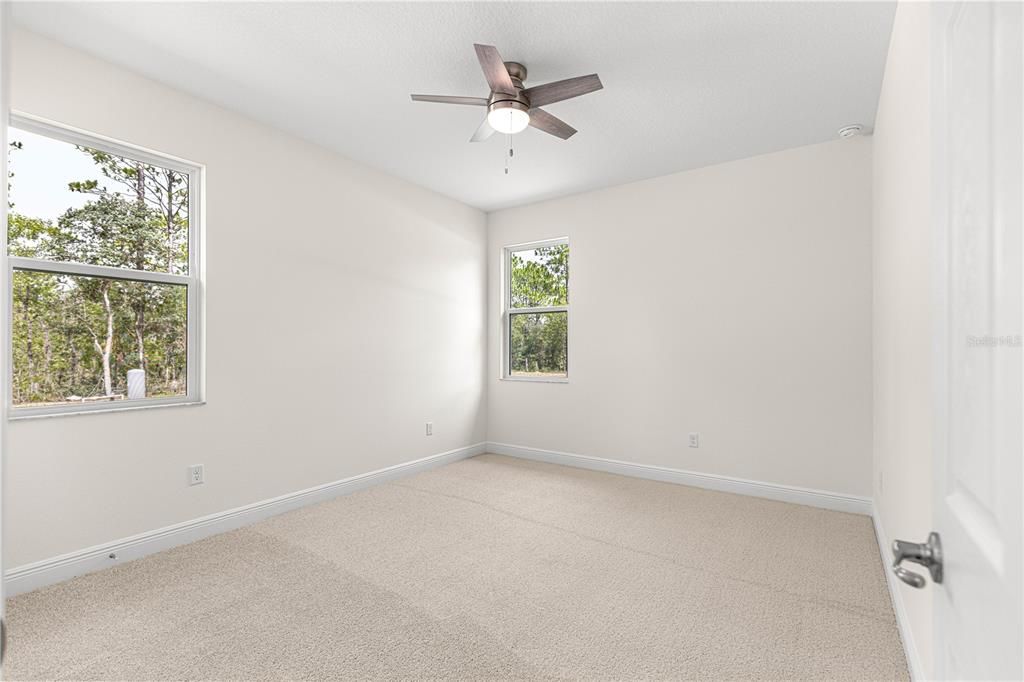 For Sale: $525,000 (3 beds, 2 baths, 2355 Square Feet)