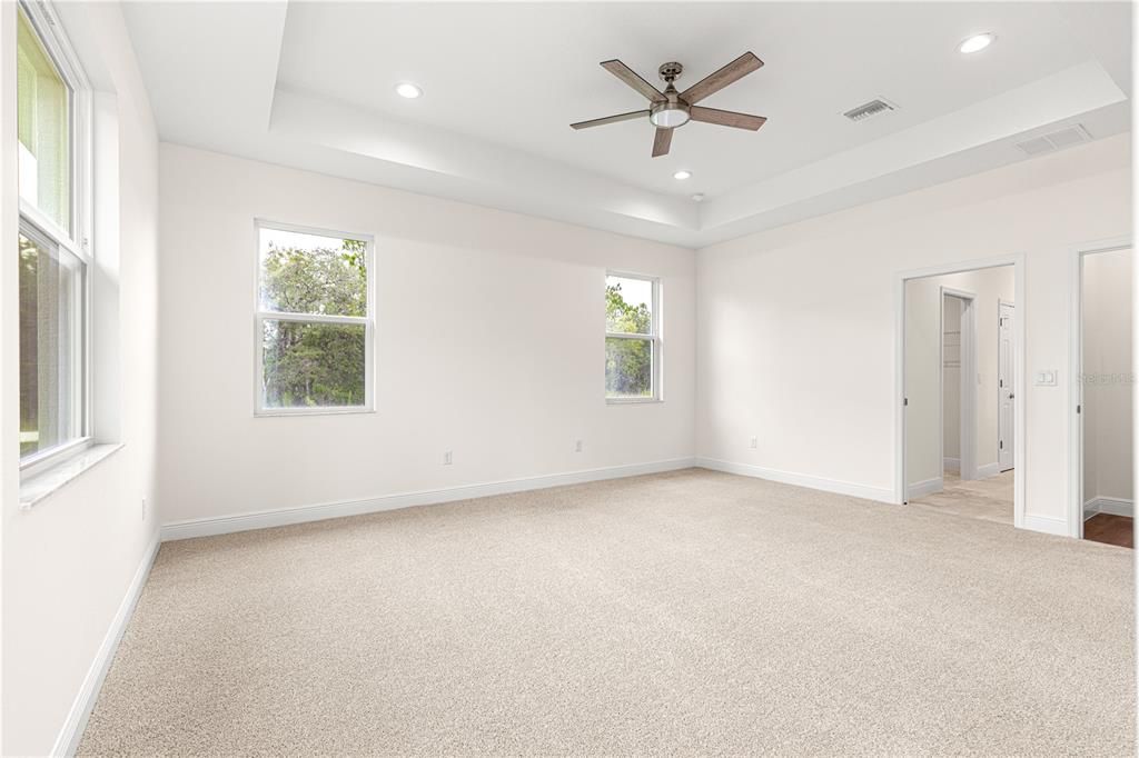 For Sale: $525,000 (3 beds, 2 baths, 2355 Square Feet)