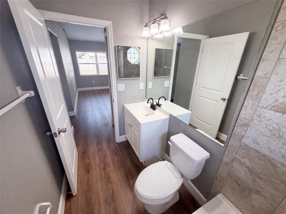 For Sale: $287,000 (3 beds, 2 baths, 1243 Square Feet)