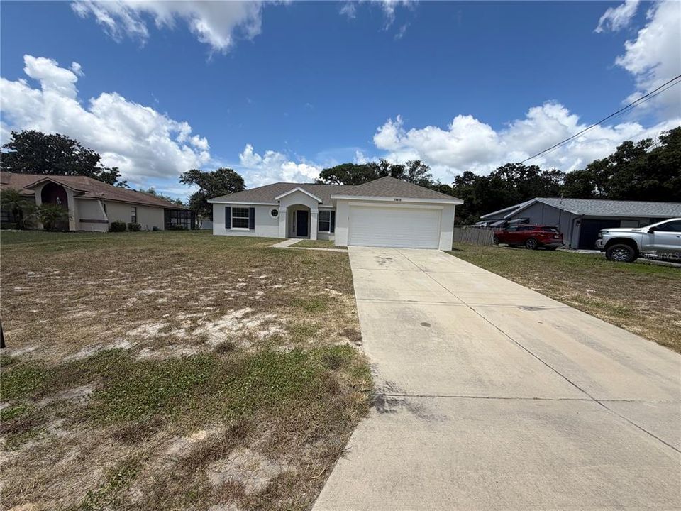 For Sale: $287,000 (3 beds, 2 baths, 1243 Square Feet)