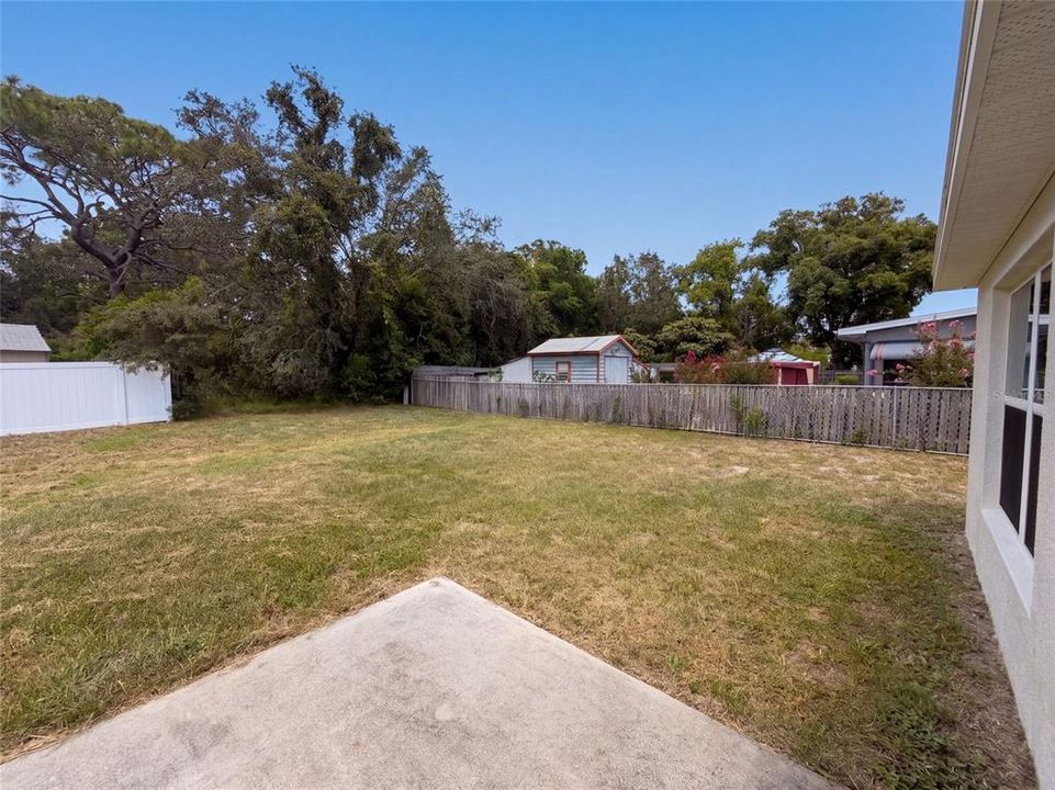 For Sale: $287,000 (3 beds, 2 baths, 1243 Square Feet)