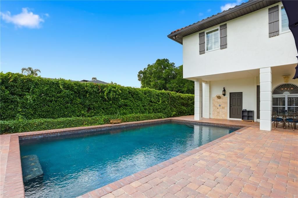For Sale: $1,199,000 (4 beds, 4 baths, 5580 Square Feet)