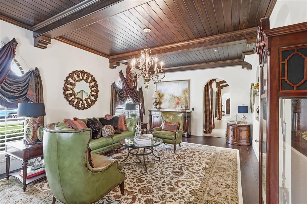 For Sale: $1,199,000 (4 beds, 4 baths, 5580 Square Feet)