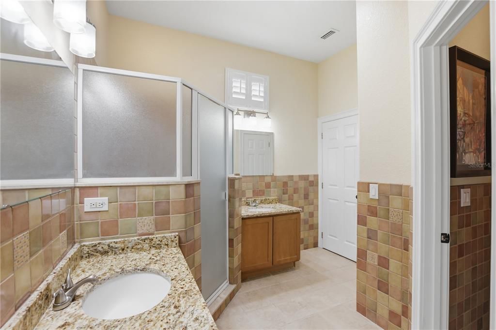 For Sale: $1,199,000 (4 beds, 4 baths, 5580 Square Feet)