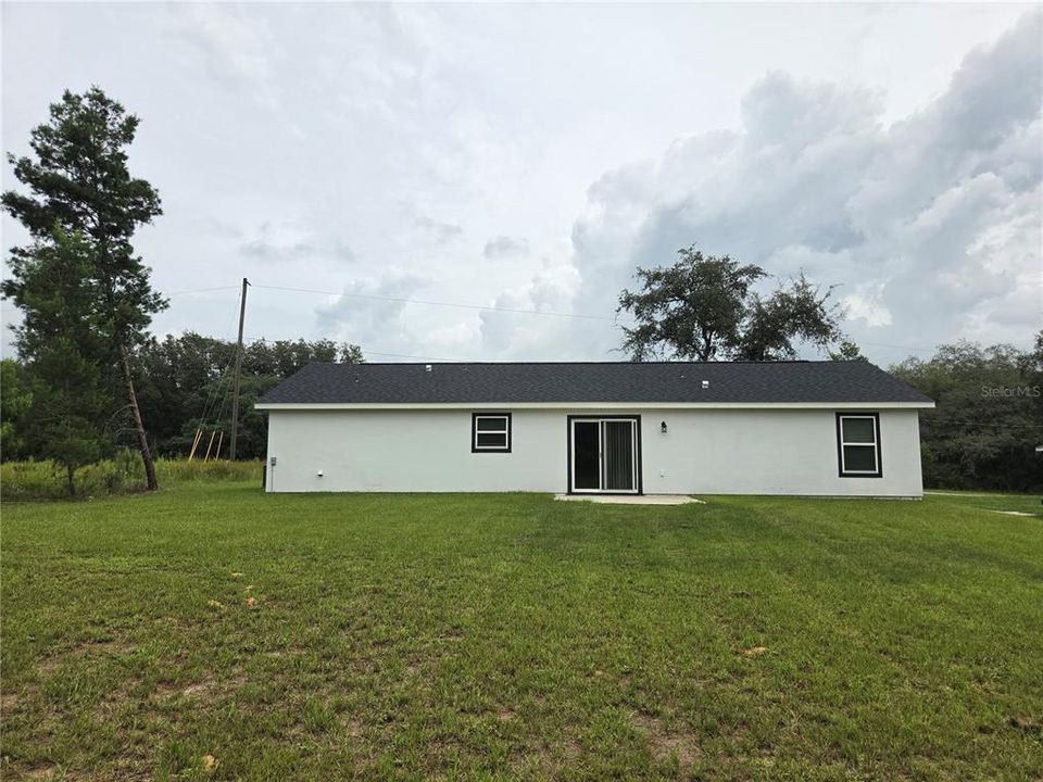 For Sale: $223,000 (3 beds, 2 baths, 1096 Square Feet)