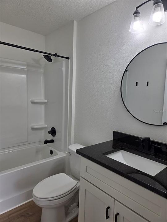 For Sale: $223,000 (3 beds, 2 baths, 1096 Square Feet)
