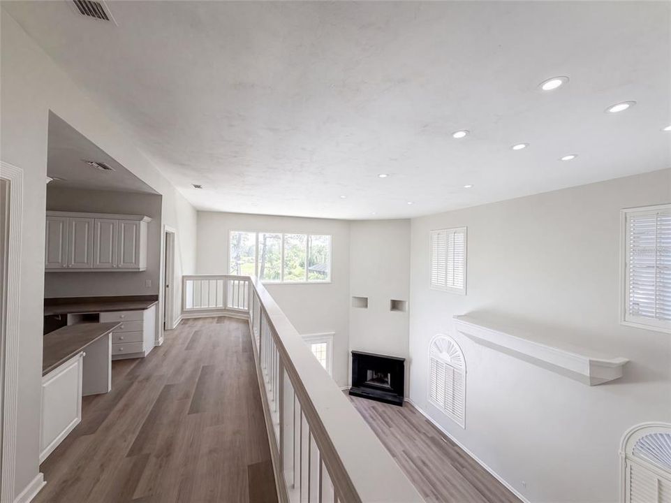 En Venta: $697,000 (5 camas, 3 baños, 4274 Pies cuadrados)