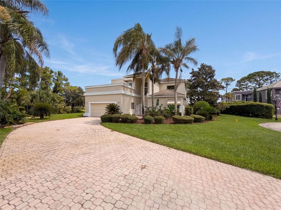 En Venta: $697,000 (5 camas, 3 baños, 4274 Pies cuadrados)