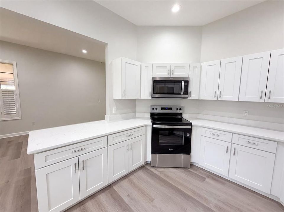 En Venta: $697,000 (5 camas, 3 baños, 4274 Pies cuadrados)