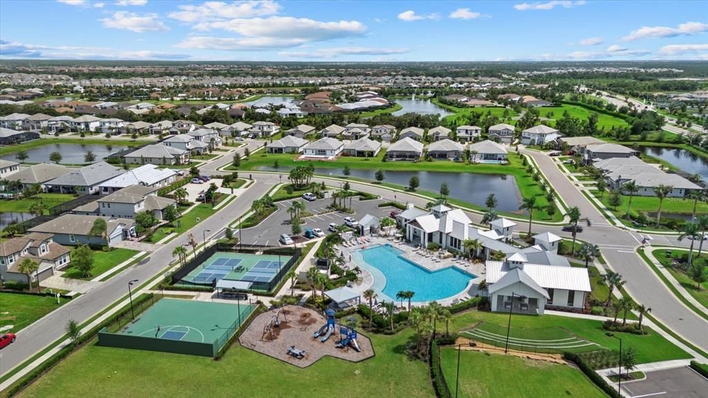На продажу: $549,999 (4 спален, 3 ванн, 2190 Квадратных фут)