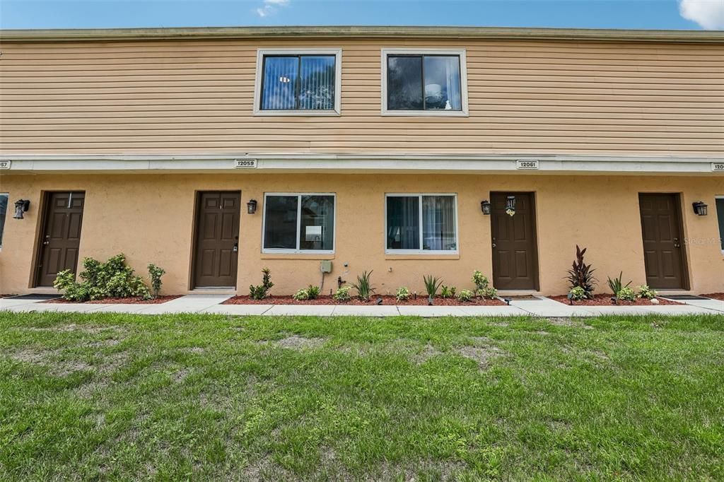 En Venta: $245,000 (2 camas, 2 baños, 976 Pies cuadrados)