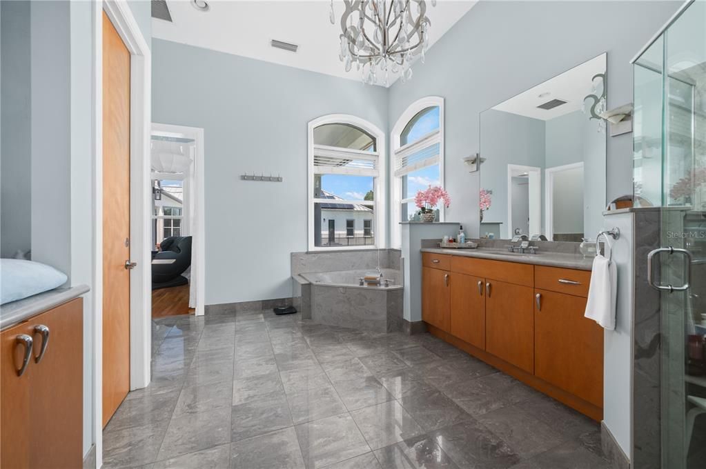 For Sale: $2,600,000 (7 beds, 6 baths, 6734 Square Feet)