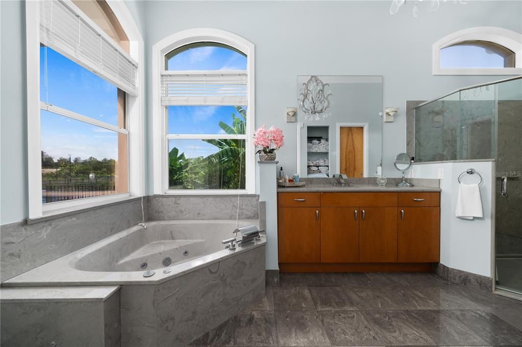 For Sale: $2,600,000 (7 beds, 6 baths, 6734 Square Feet)
