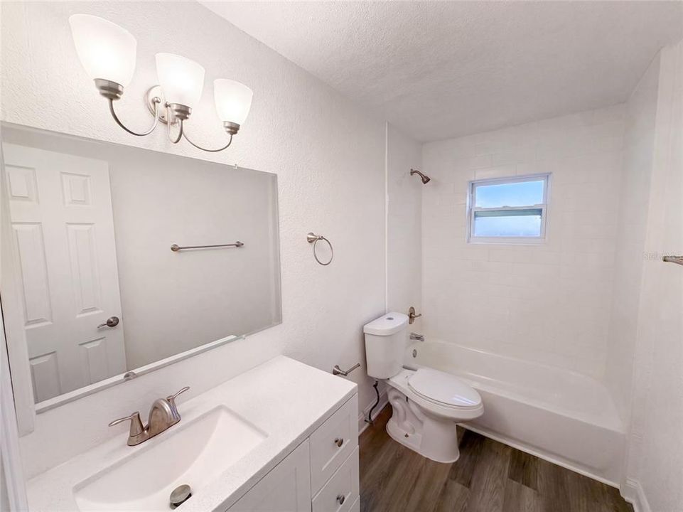 En Venta: $330,000 (2 camas, 2 baños, 1585 Pies cuadrados)