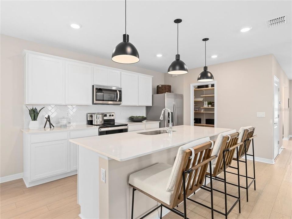 For Sale: $537,270 (3 beds, 2 baths, 1715 Square Feet)