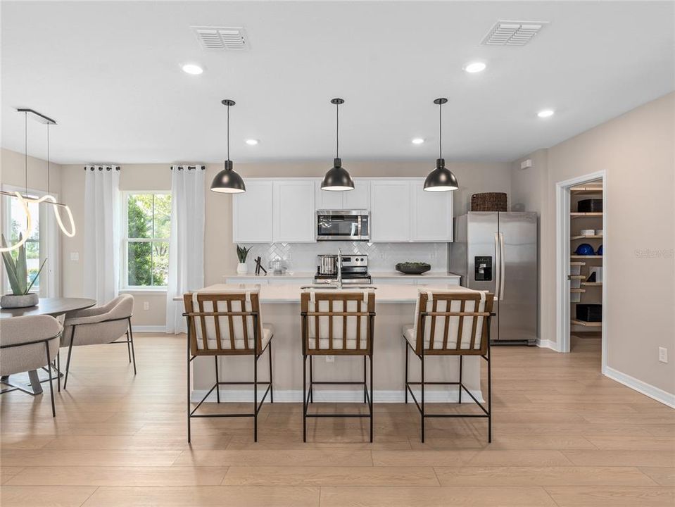 For Sale: $537,270 (3 beds, 2 baths, 1715 Square Feet)