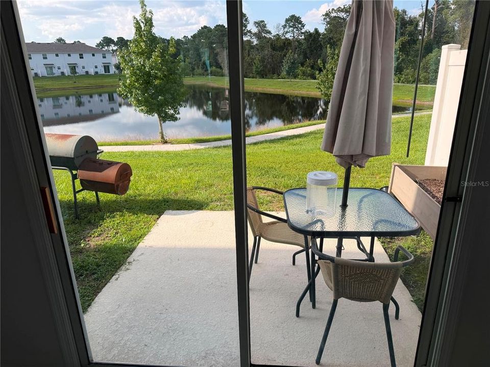 For Rent: $2,300 (3 beds, 2 baths, 1793 Square Feet)