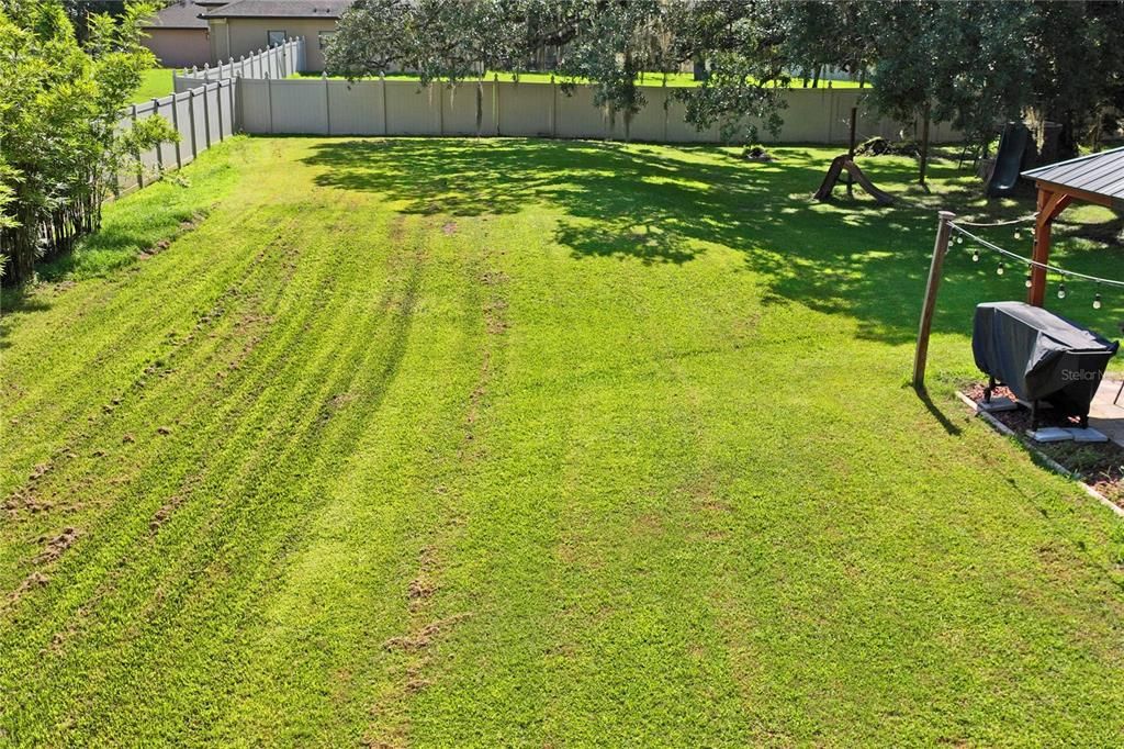 En Venta: $680,000 (4 camas, 2 baños, 2321 Pies cuadrados)