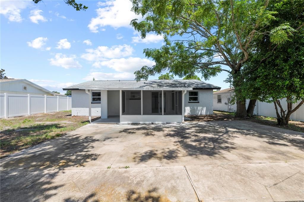 En Venta: $250,000 (2 camas, 2 baños, 1014 Pies cuadrados)