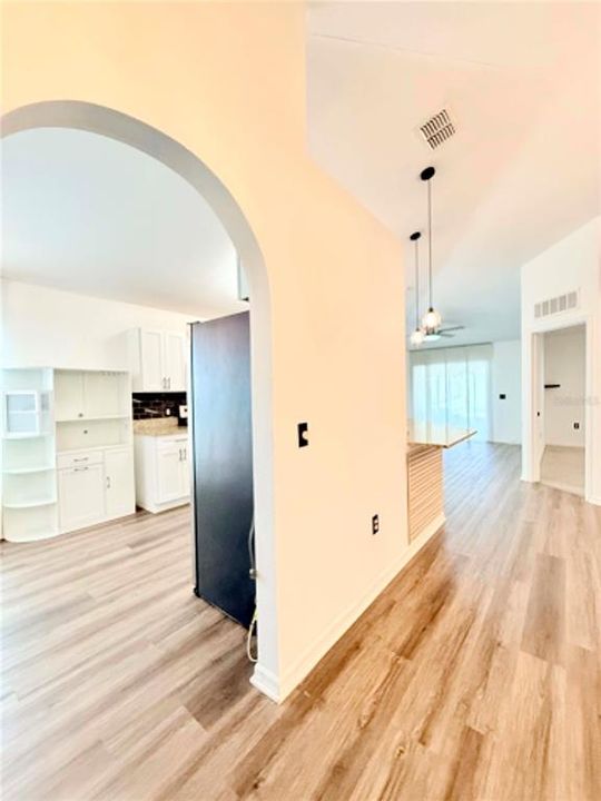 В аренду: $1,700 (3 спален, 2 ванн, 1443 Квадратных фут)