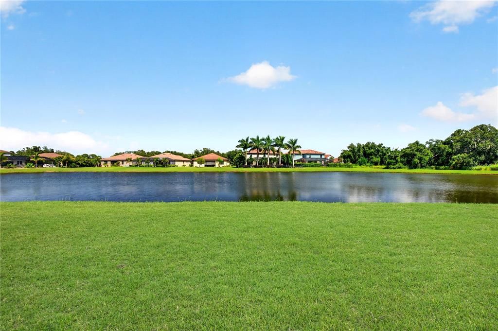 For Sale: $649,000 (4 beds, 3 baths, 2493 Square Feet)