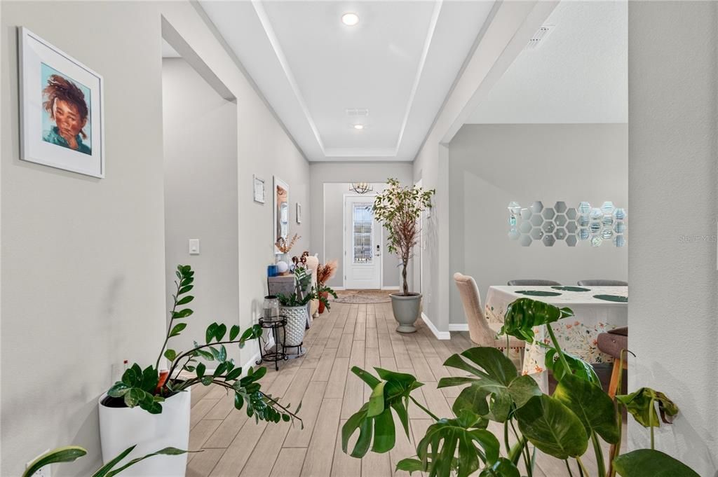 For Sale: $649,000 (4 beds, 3 baths, 2493 Square Feet)
