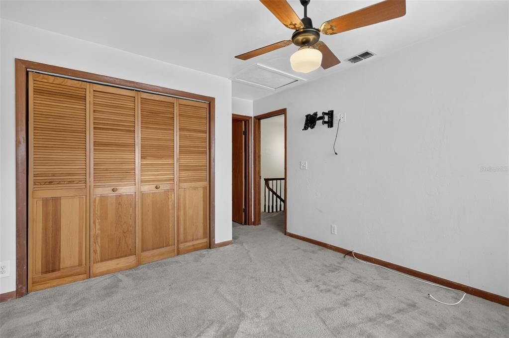 For Sale: $189,000 (2 beds, 2 baths, 1243 Square Feet)