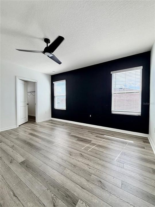 For Rent: $2,449 (4 beds, 2 baths, 2260 Square Feet)