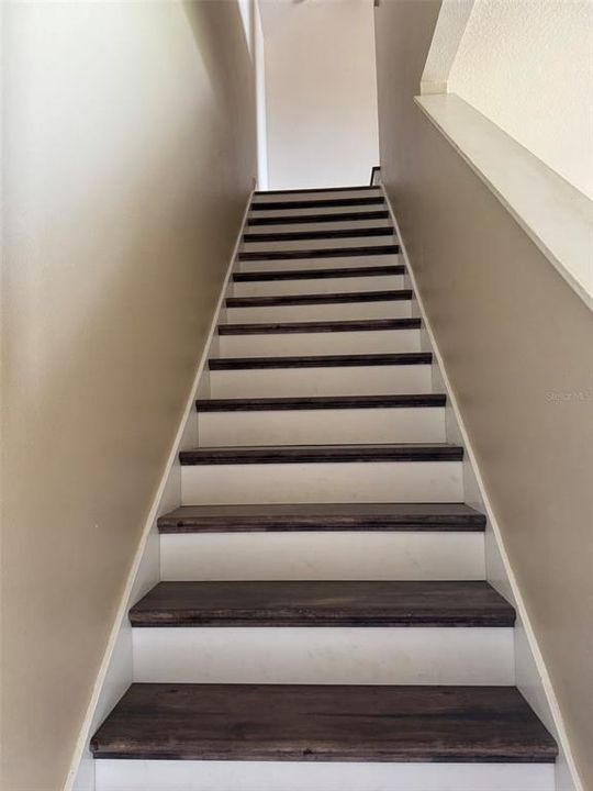 En Venta: $479,000 (4 camas, 3 baños, 3033 Pies cuadrados)
