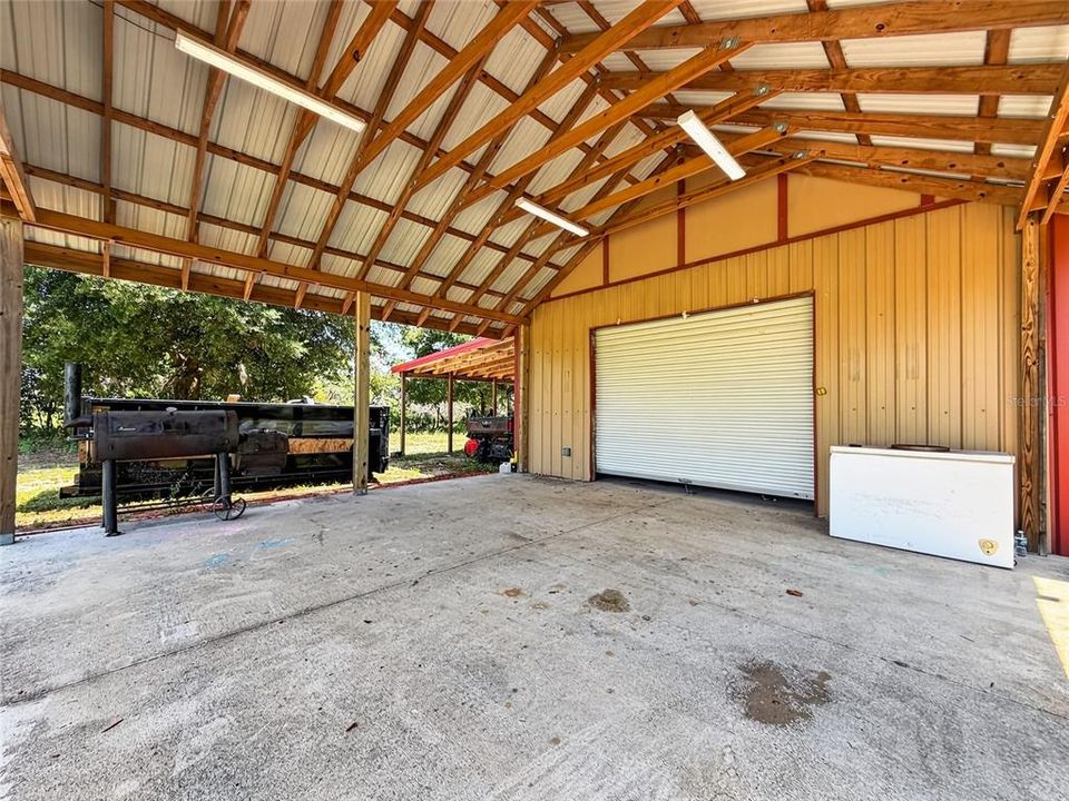 For Sale: $645,000 (6 beds, 4 baths, 2648 Square Feet)