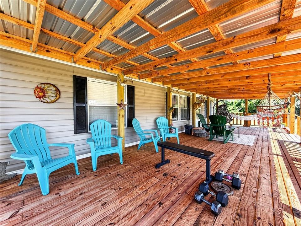 For Sale: $645,000 (6 beds, 4 baths, 2648 Square Feet)