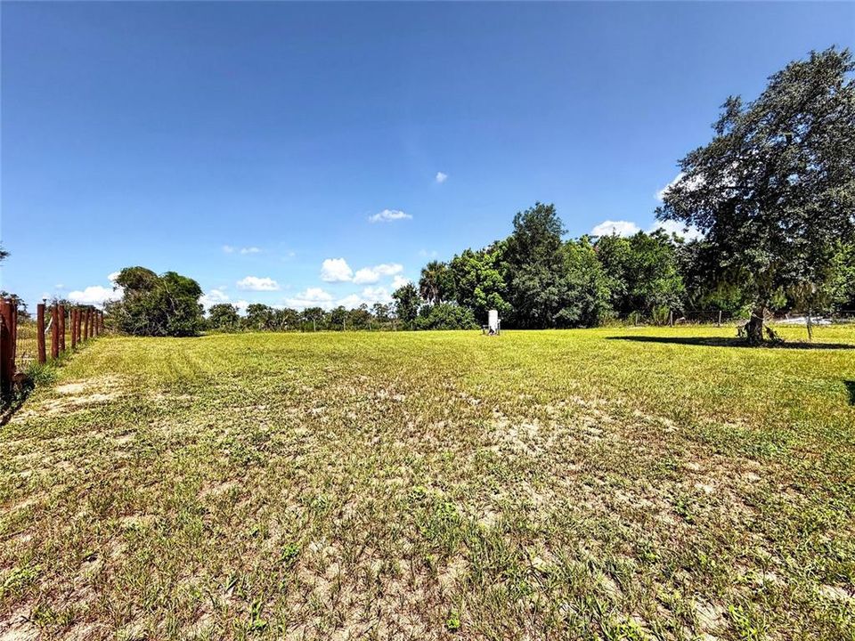 For Sale: $645,000 (6 beds, 4 baths, 2648 Square Feet)