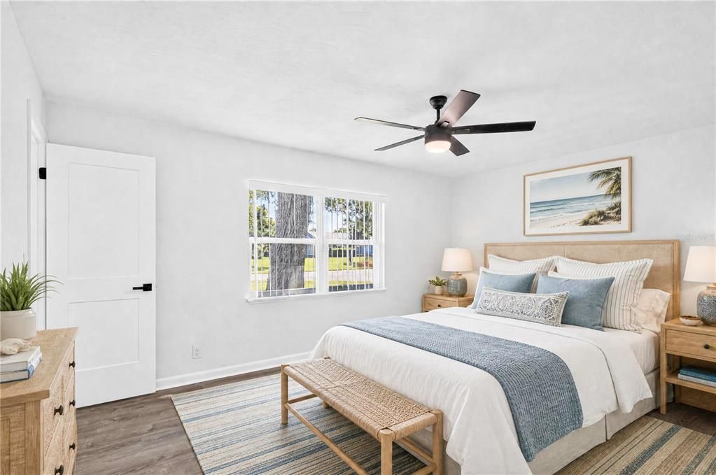 For Sale: $329,900 (2 beds, 2 baths, 1040 Square Feet)