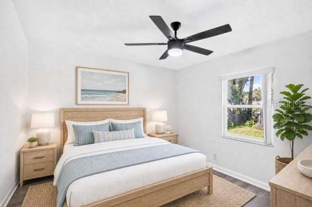 For Sale: $329,900 (2 beds, 2 baths, 1040 Square Feet)