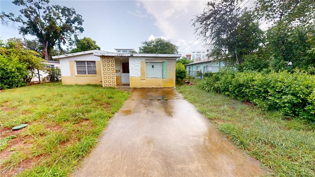 For Sale: $469,990 (3 beds, 1 baths, 1342 Square Feet)