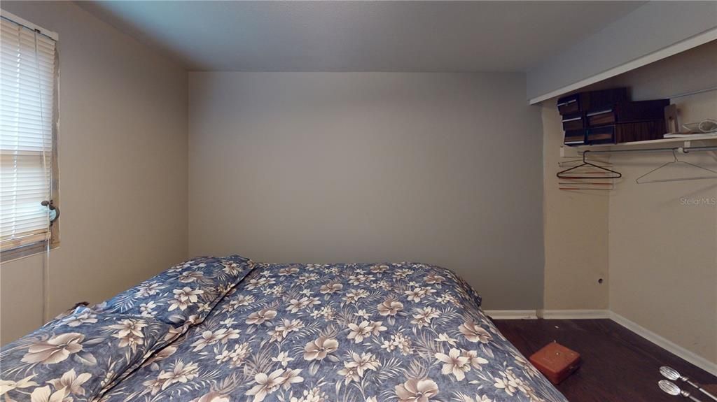 For Sale: $469,990 (3 beds, 1 baths, 1342 Square Feet)