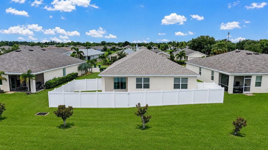 For Sale: $295,000 (4 beds, 2 baths, 1828 Square Feet)