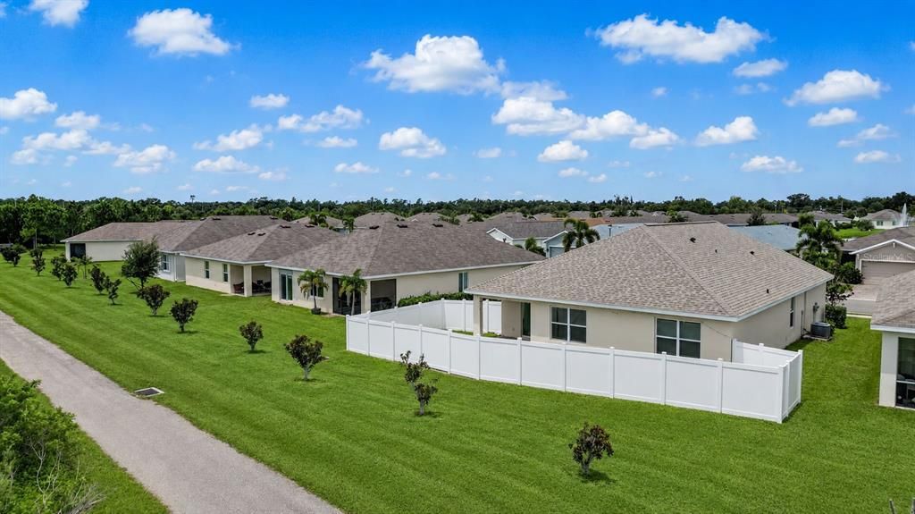 For Sale: $295,000 (4 beds, 2 baths, 1828 Square Feet)