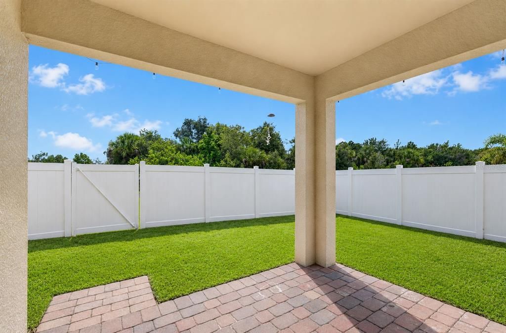 For Sale: $295,000 (4 beds, 2 baths, 1828 Square Feet)