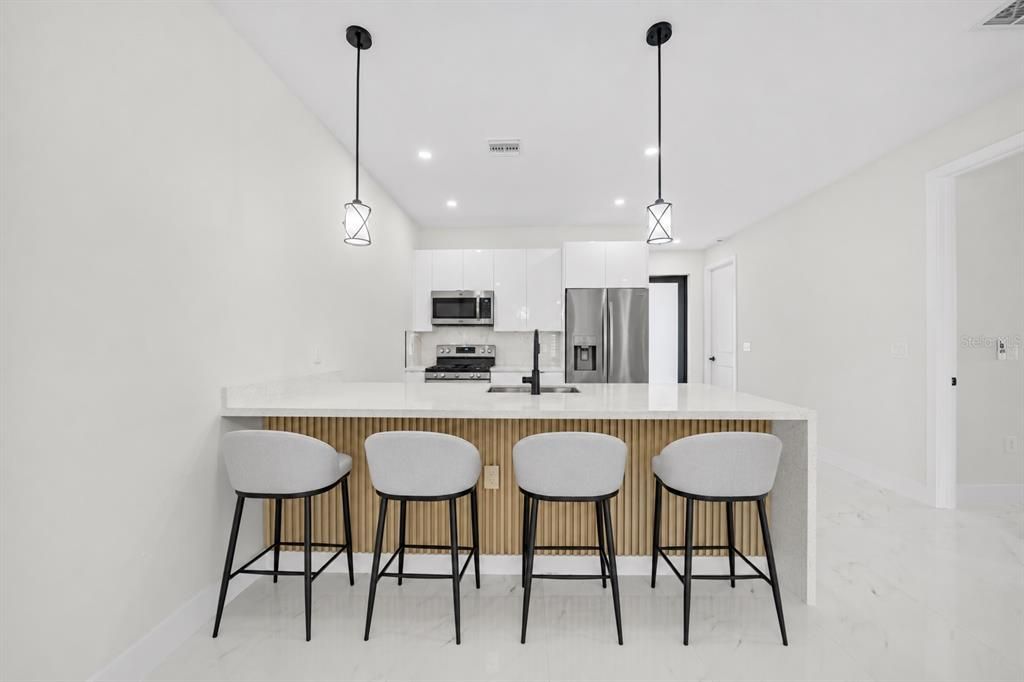 For Sale: $549,900 (6 beds, 0 baths, 2400 Square Feet)