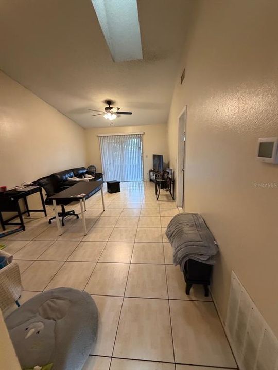 For Rent: $1,600 (2 beds, 2 baths, 868 Square Feet)