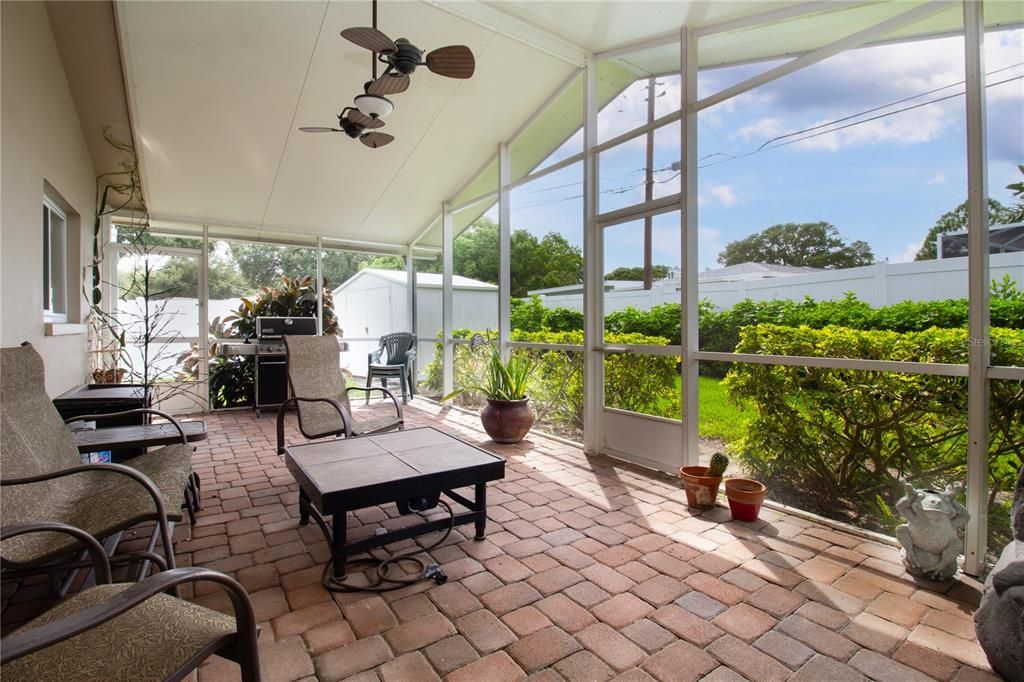 Active With Contract: $545,000 (4 beds, 2 baths, 2300 Square Feet)