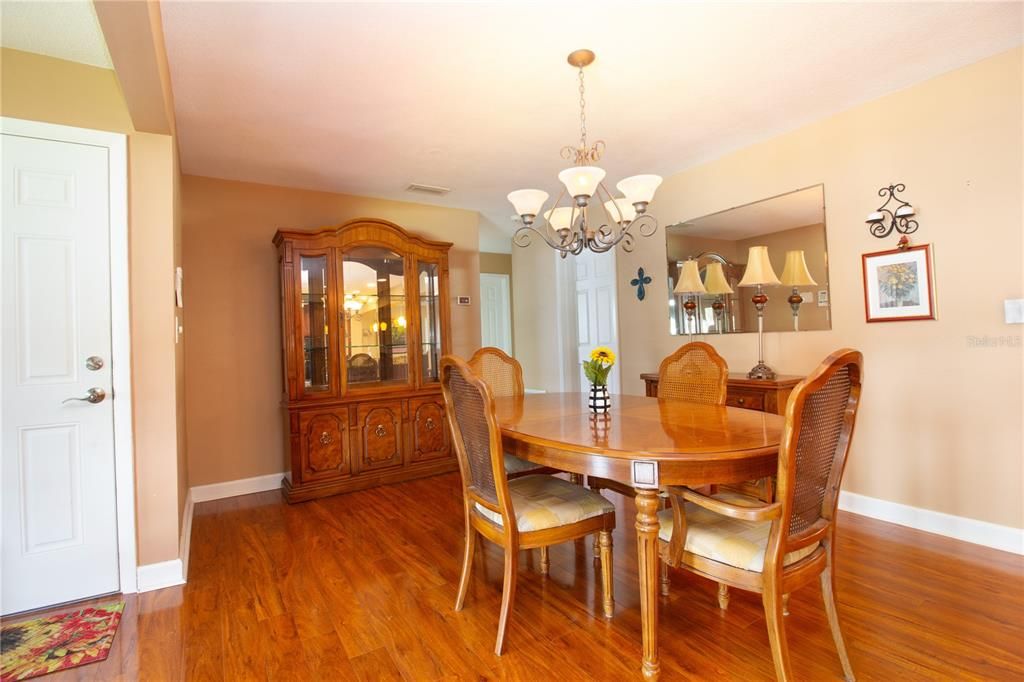 Active With Contract: $545,000 (4 beds, 2 baths, 2300 Square Feet)