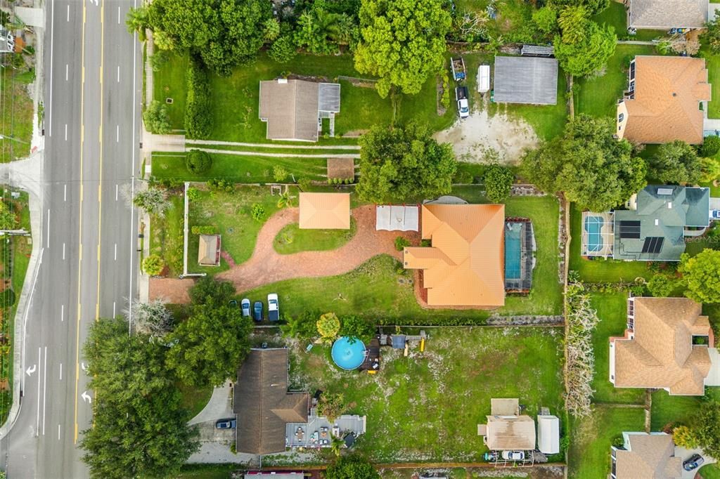 En Venta: $949,000 (4 camas, 3 baños, 2840 Pies cuadrados)