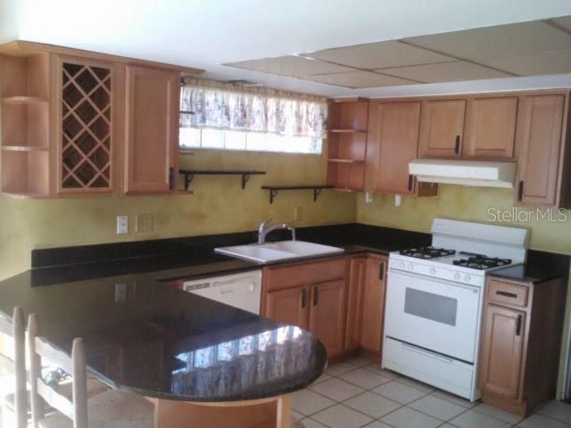 En Venta: $699,000 (2 camas, 1 baños, 1107 Pies cuadrados)