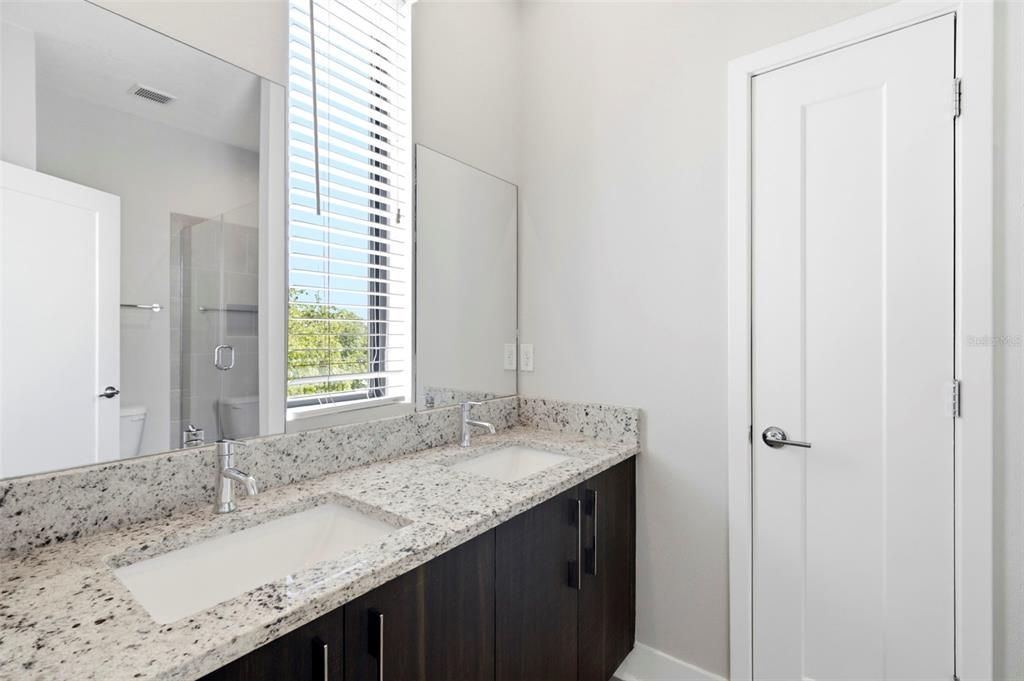 For Sale: $580,000 (2 beds, 2 baths, 1748 Square Feet)
