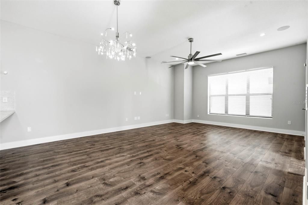 For Sale: $580,000 (2 beds, 2 baths, 1748 Square Feet)