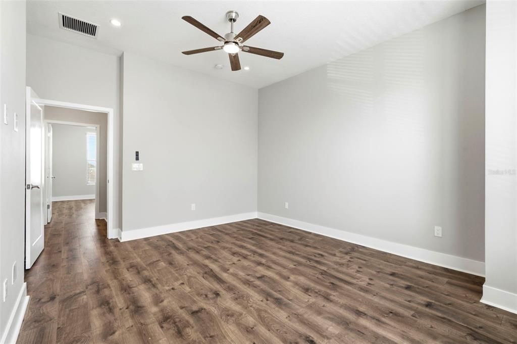 For Sale: $580,000 (2 beds, 2 baths, 1748 Square Feet)