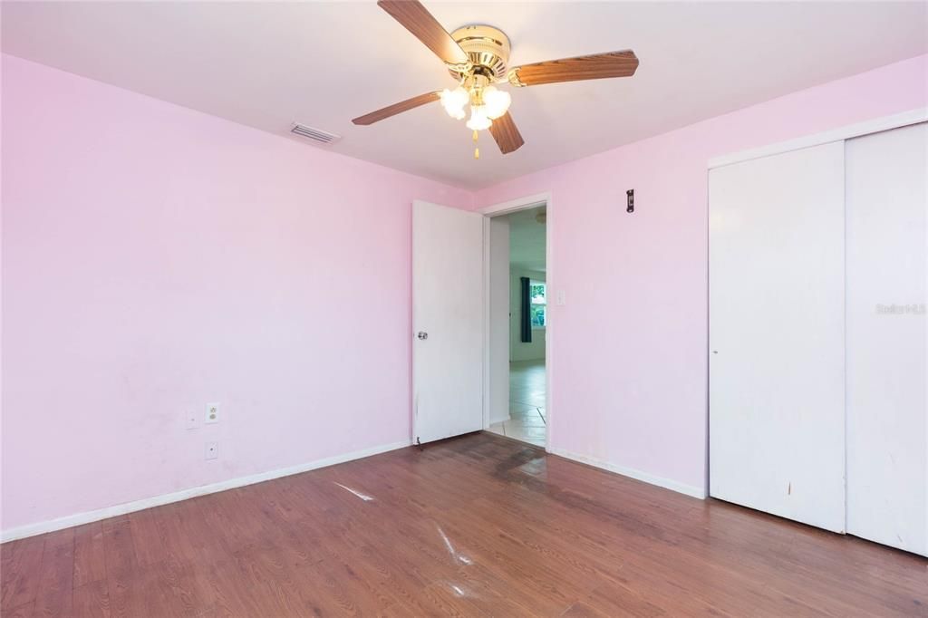 En Venta: $195,000 (3 camas, 2 baños, 1047 Pies cuadrados)